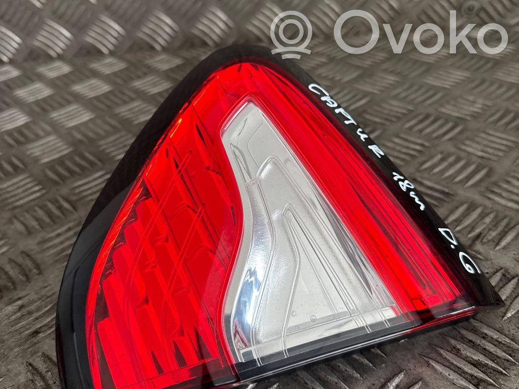 Renault Captur Takaluukun takavalot 
