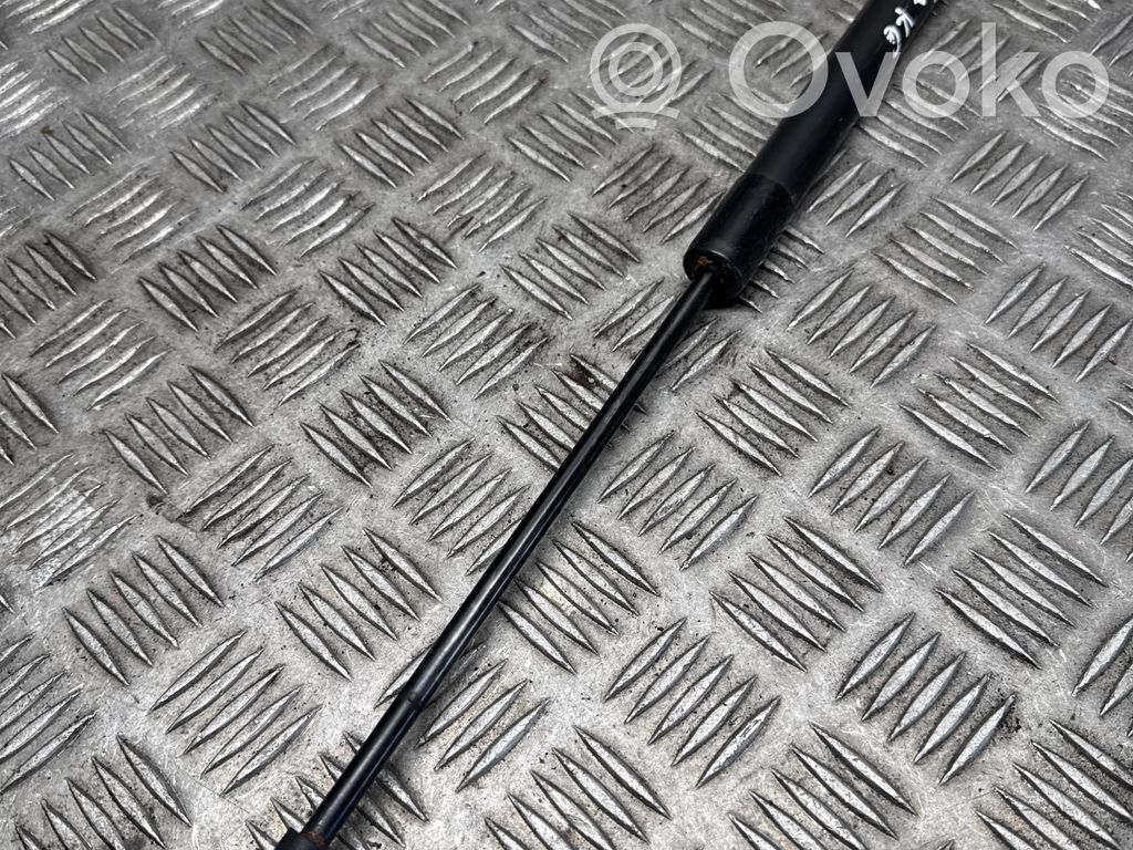 Renault Captur Tailgate/trunk strut/damper 