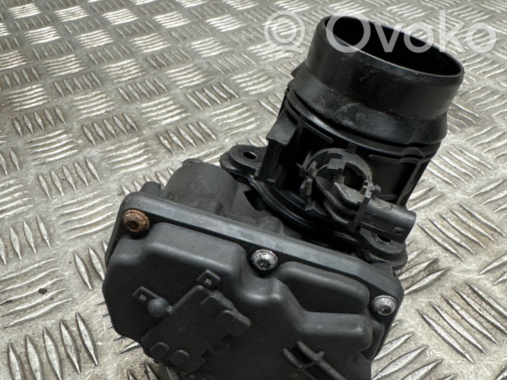 BMW 2 F45 Throttle valve 