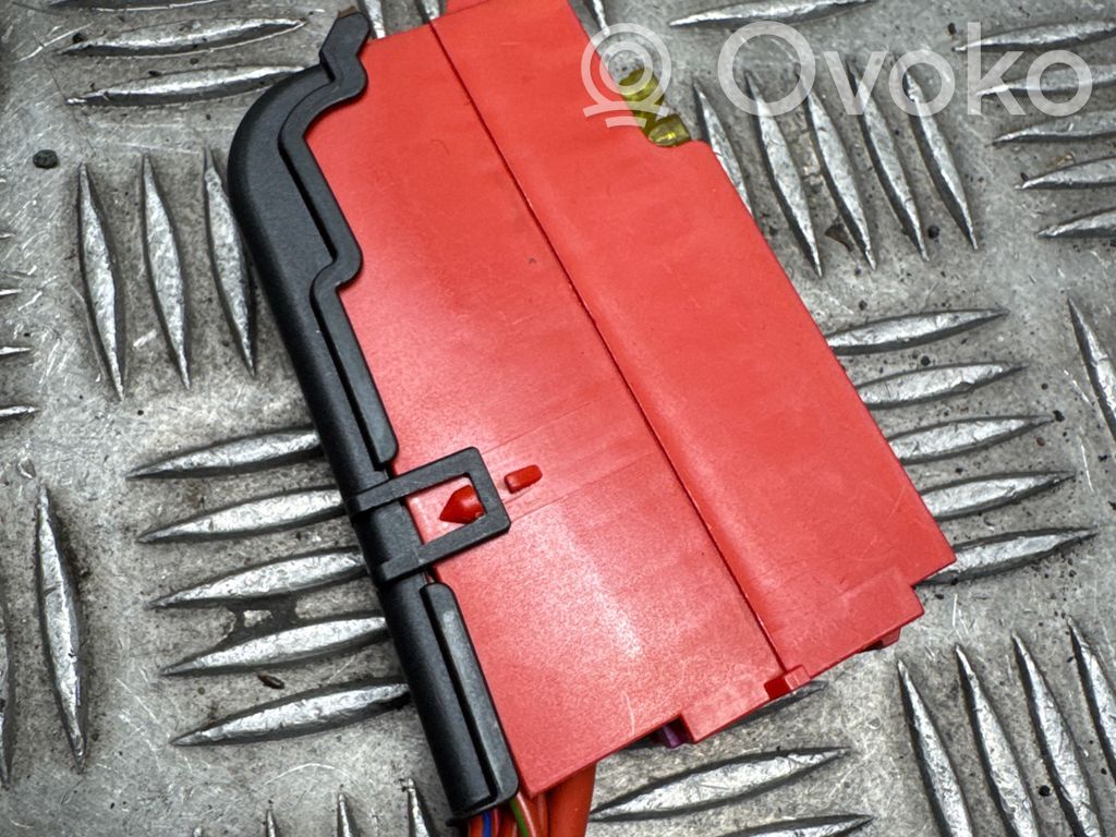 Audi A7 S7 4G Sulakemoduuli 