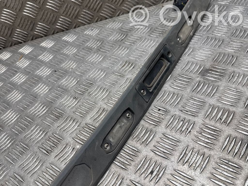 Volvo XC60 Éclairage de plaque d'immatriculation 
