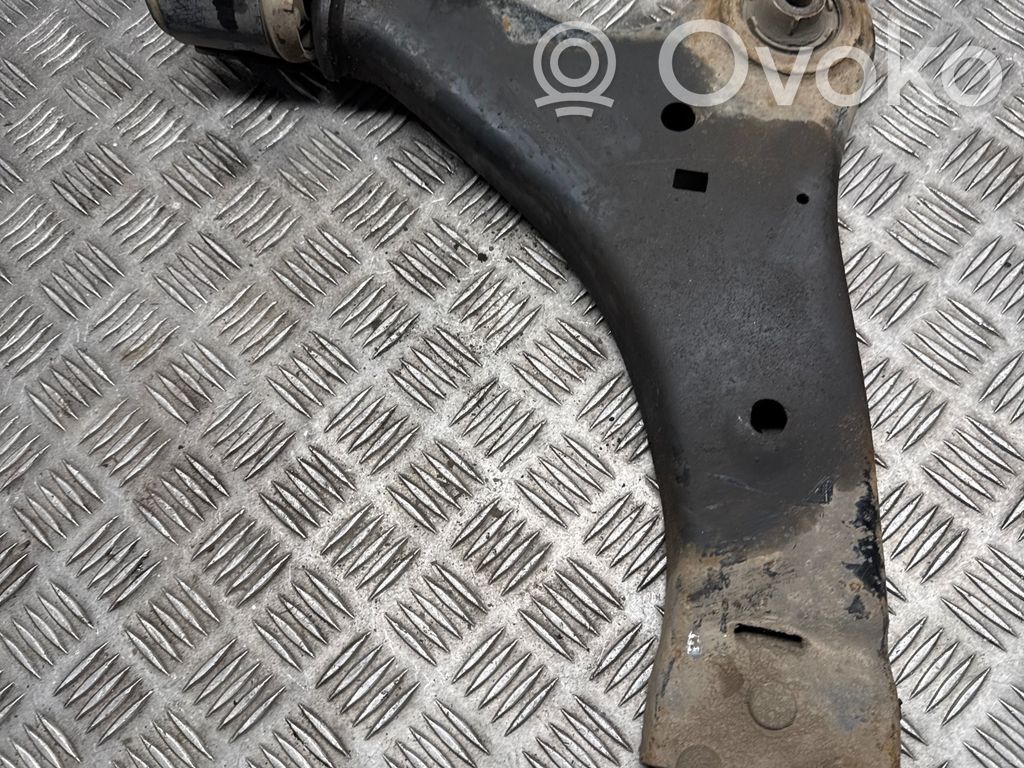 Volvo XC60 Front lower control arm/wishbone 