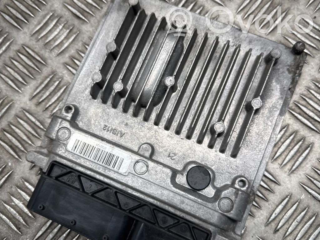 Mercedes-Benz A W176 Engine control unit/module 