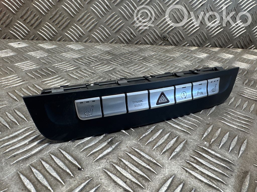 Mercedes-Benz A W176 Avārijas lukturu slēdzis 