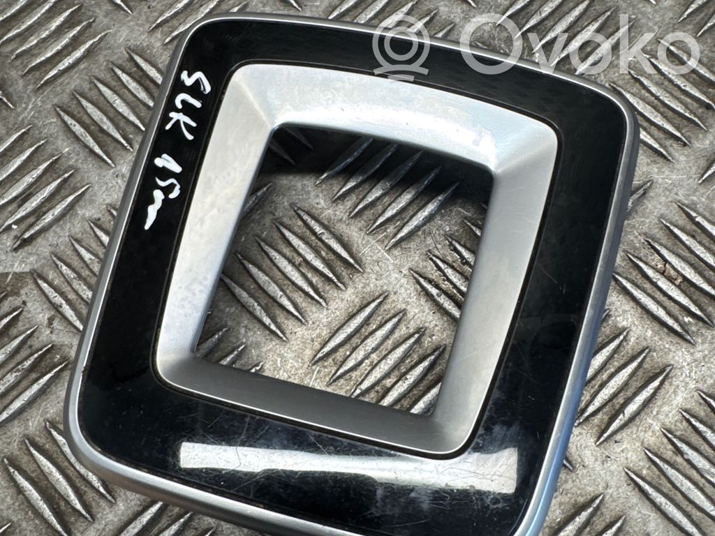 Mercedes-Benz SLK R172 Rivestimento in plastica cornice della leva del cambio 
