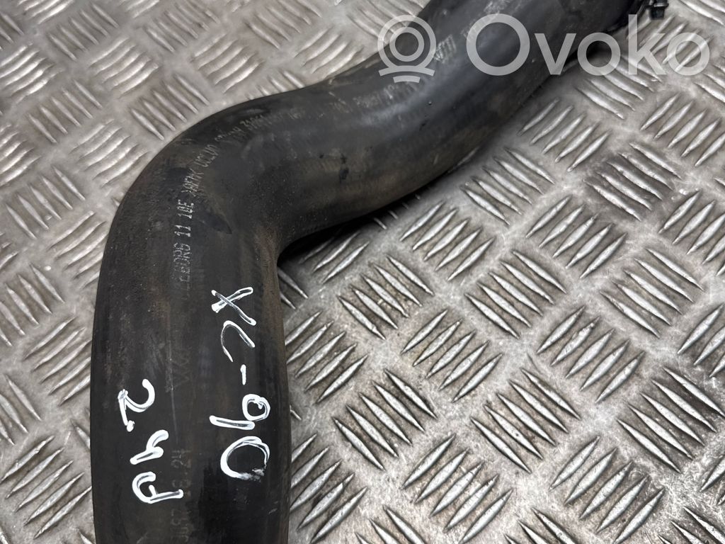 Volvo XC90 Furtun/conductă intercooler 