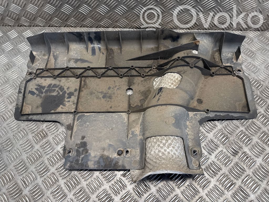 Mercedes-Benz B W246 W242 Copertura sottoscocca centrale
