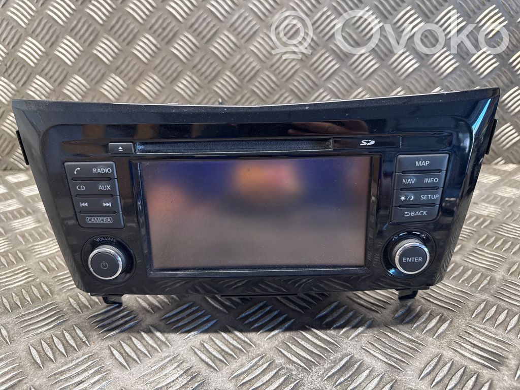 Panel / Radioodtwarzacz CD/DVD/GPS   259156FP0A,F107011034,10R057071