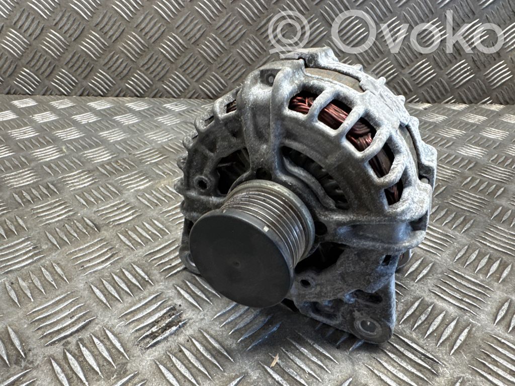 Nissan X-Trail T32 Alternator 