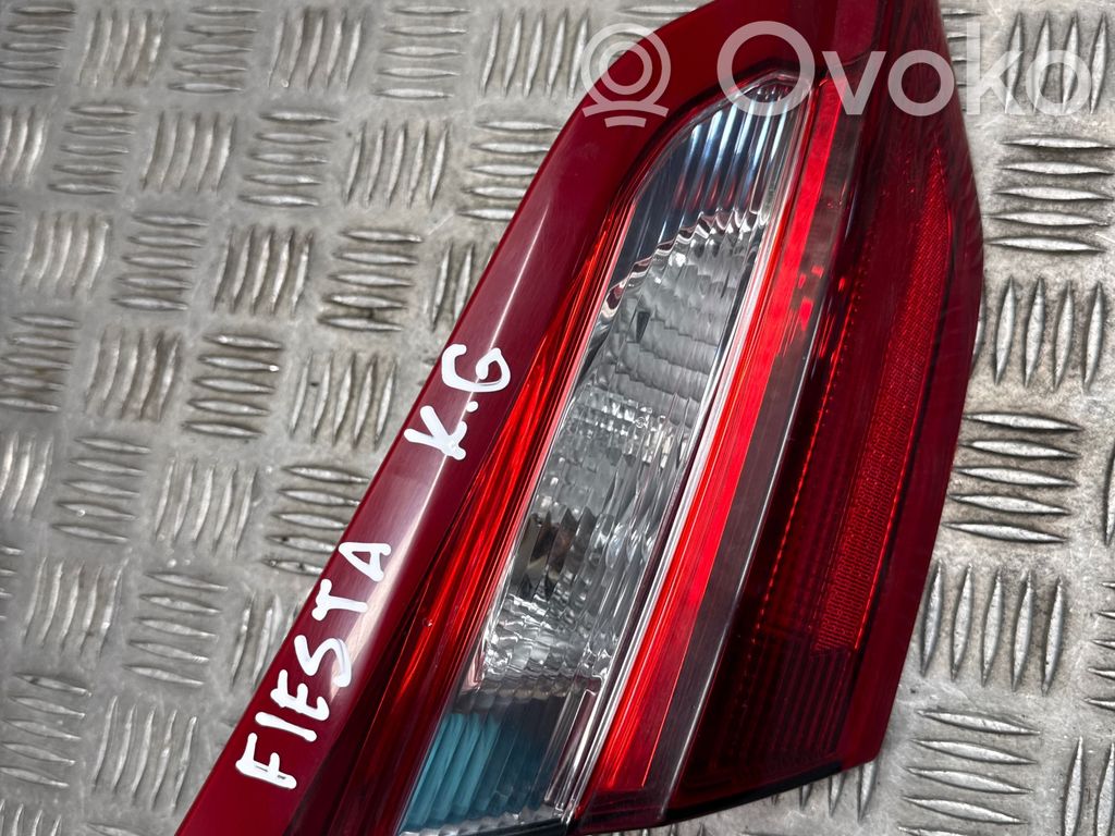 Ford Fiesta Lampy tylnej klapy bagażnika 