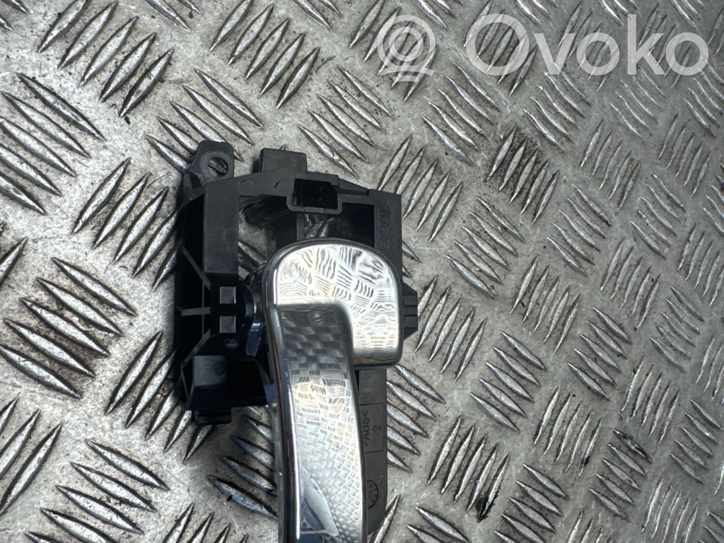 Nissan Qashqai Maniglia interna per portiera anteriore 