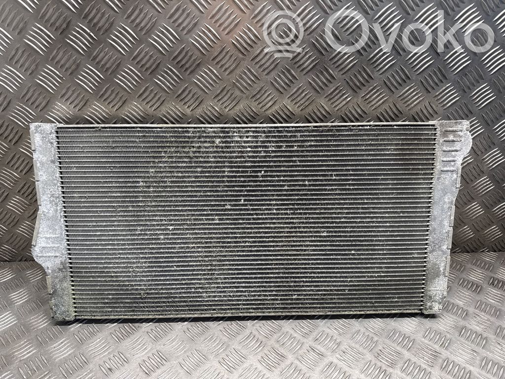 BMW 5 F10 F11 Radiator lichid răcire 