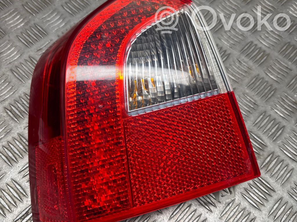 Volvo XC70 Lampă spate în caroserie 