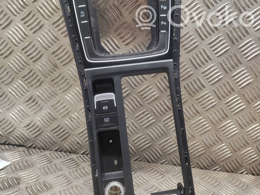 Volkswagen Golf VII Console centrale
