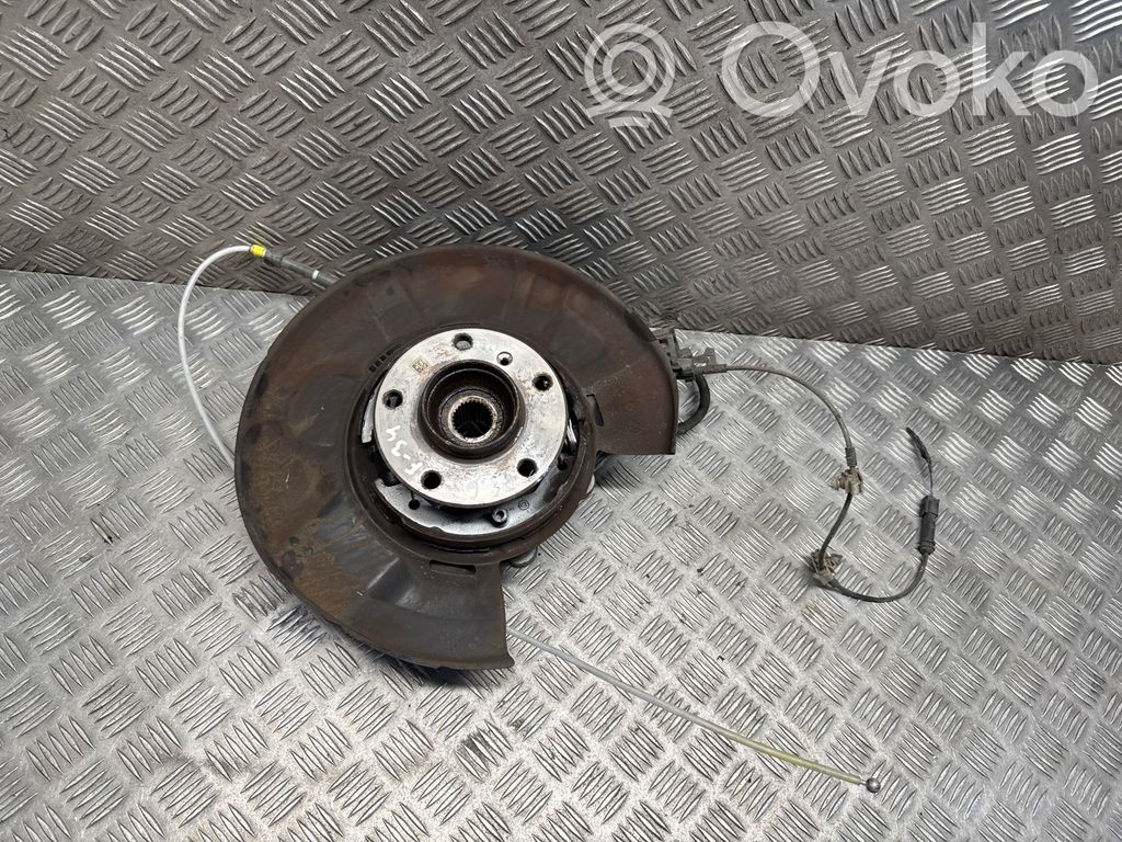 Cubo de rueda trasera   6798983