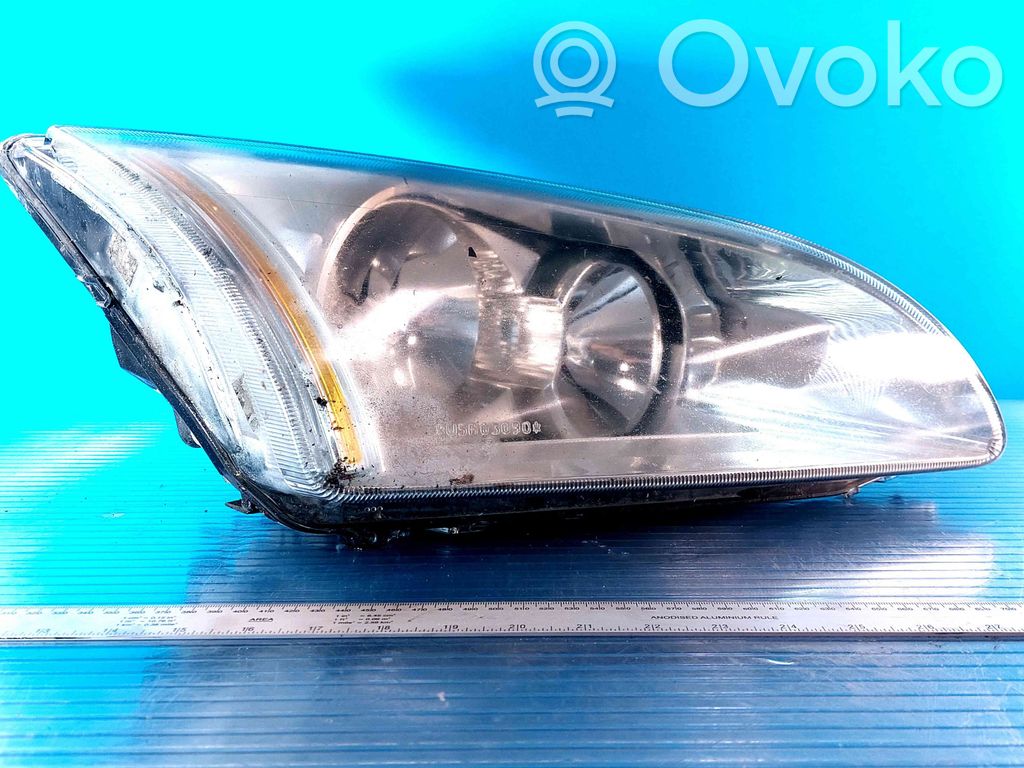 Ford Focus Scheinwerfer 