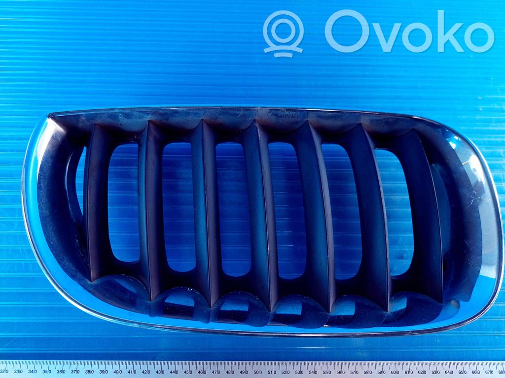 BMW X3 E83 Front bumper upper radiator grill 