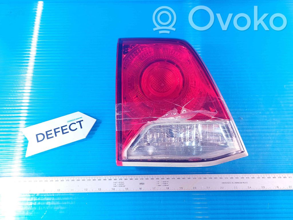 Toyota Land Cruiser (J200) Luci posteriori del portellone del bagagliaio 