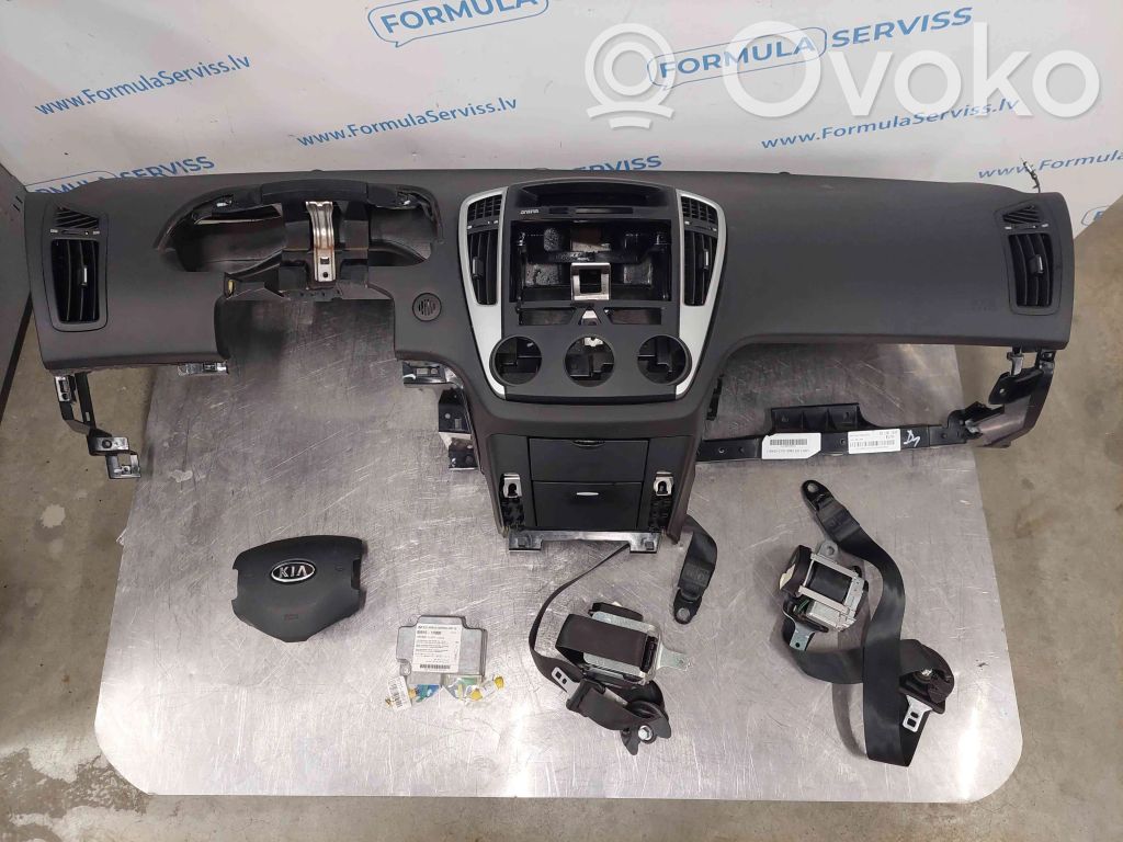 KIA Ceed Drošības spilvenu komplekts ar paneli 