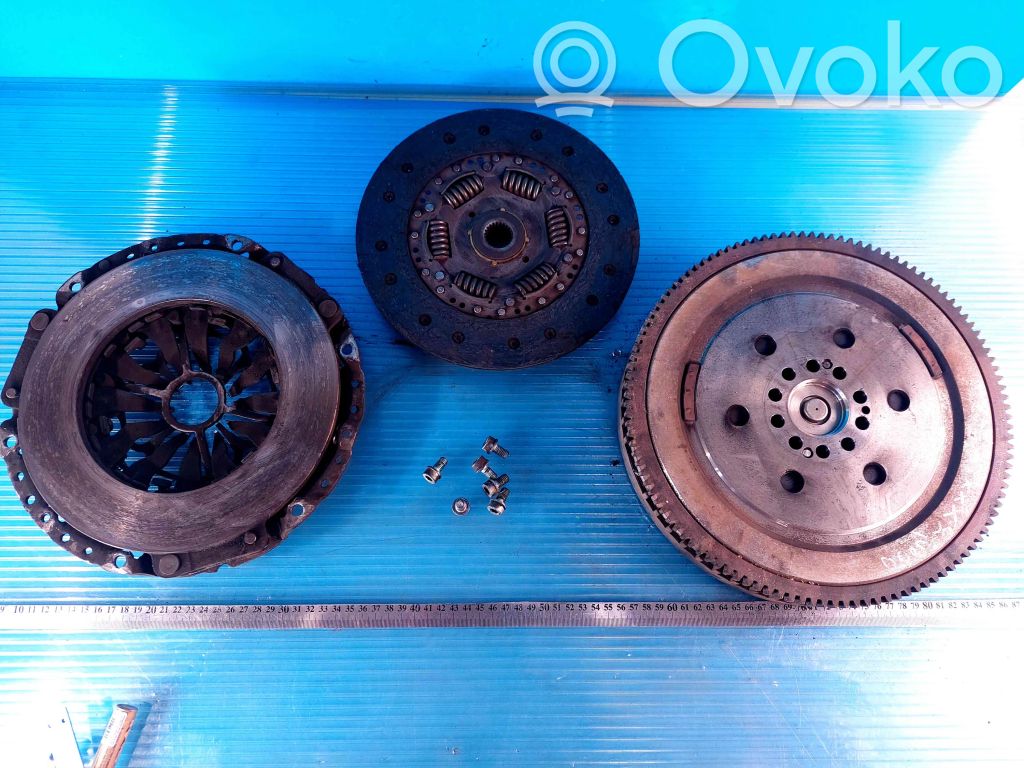 Audi A6 S6 C6 4F Kit d'embrayage 