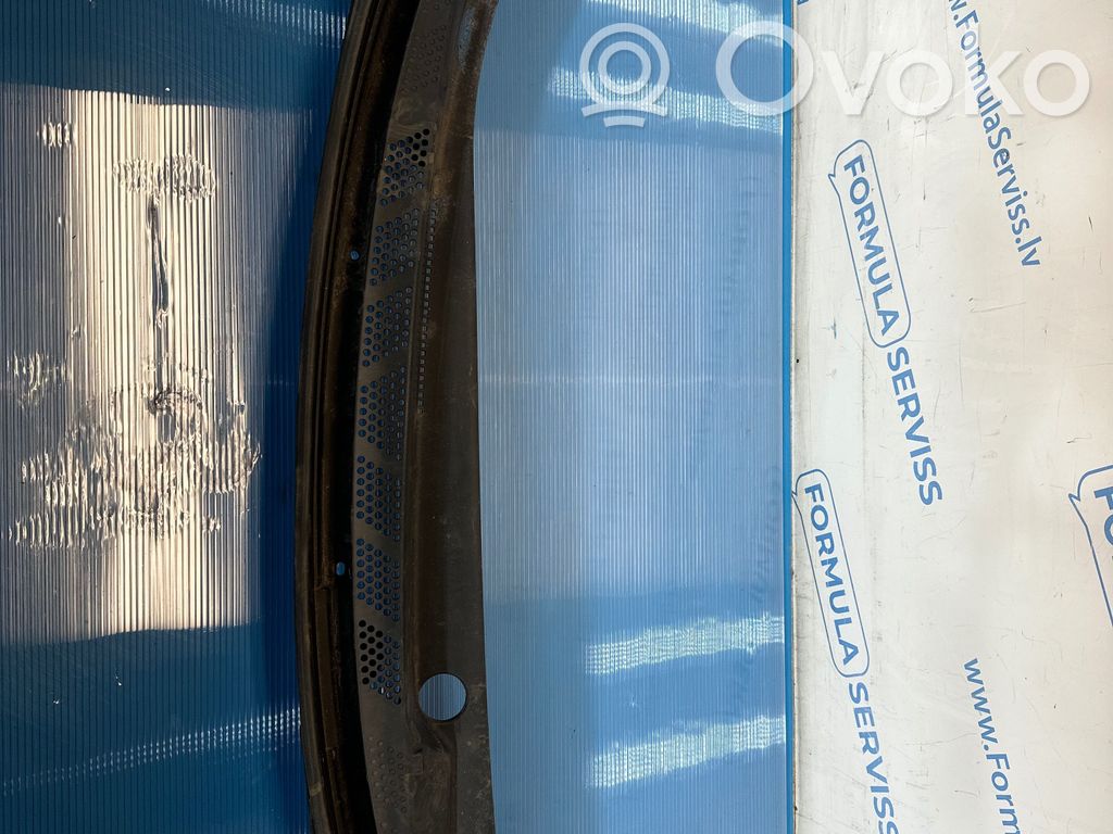 KIA Ceed Windshield trim 