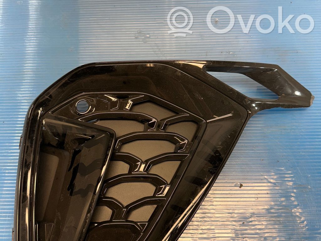 Audi Q7 4M Front bumper mounting bracket 