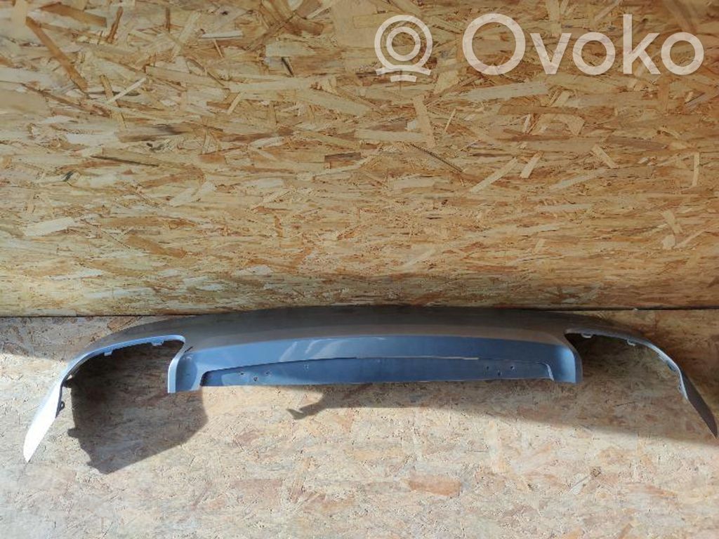 Volvo XC60 Takapuskurin koristemuotolista 