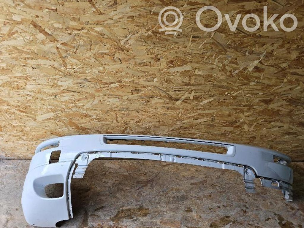 Volvo XC90 Front bumper 