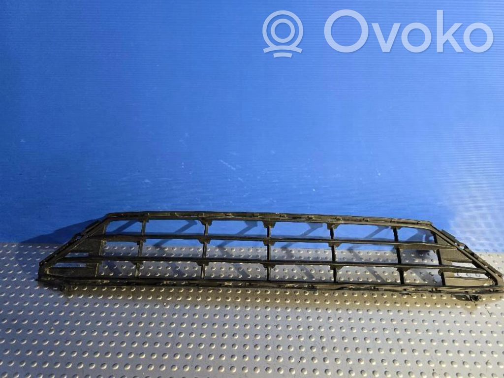 Volvo XC60 Kratka dolna zderzaka przedniego 