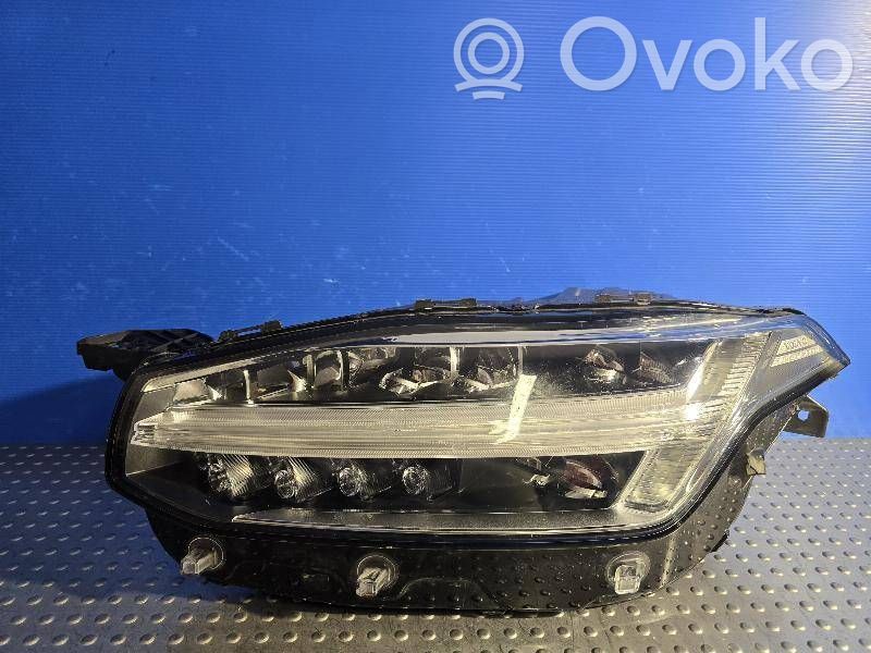 Volvo XC90 Scheinwerfer 