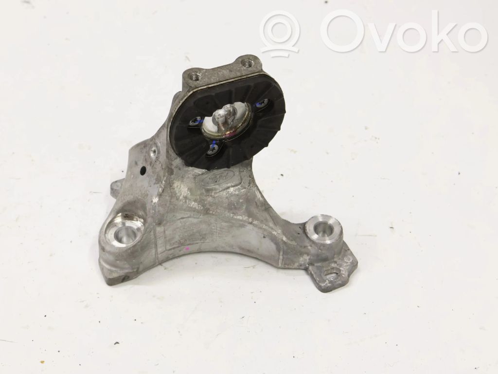 Engine mount bracket   JB3G6B033AC
