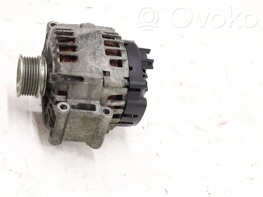 Volkswagen Tiguan Generator/alternator 