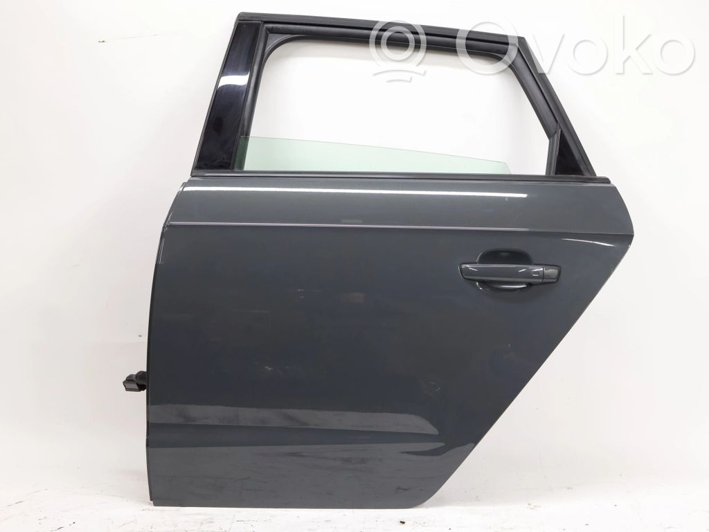 Priekinės durys   8V4807511L