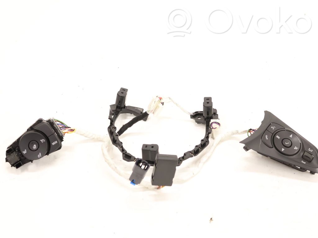 Opel Corsa F Autres commutateurs / boutons / leviers 