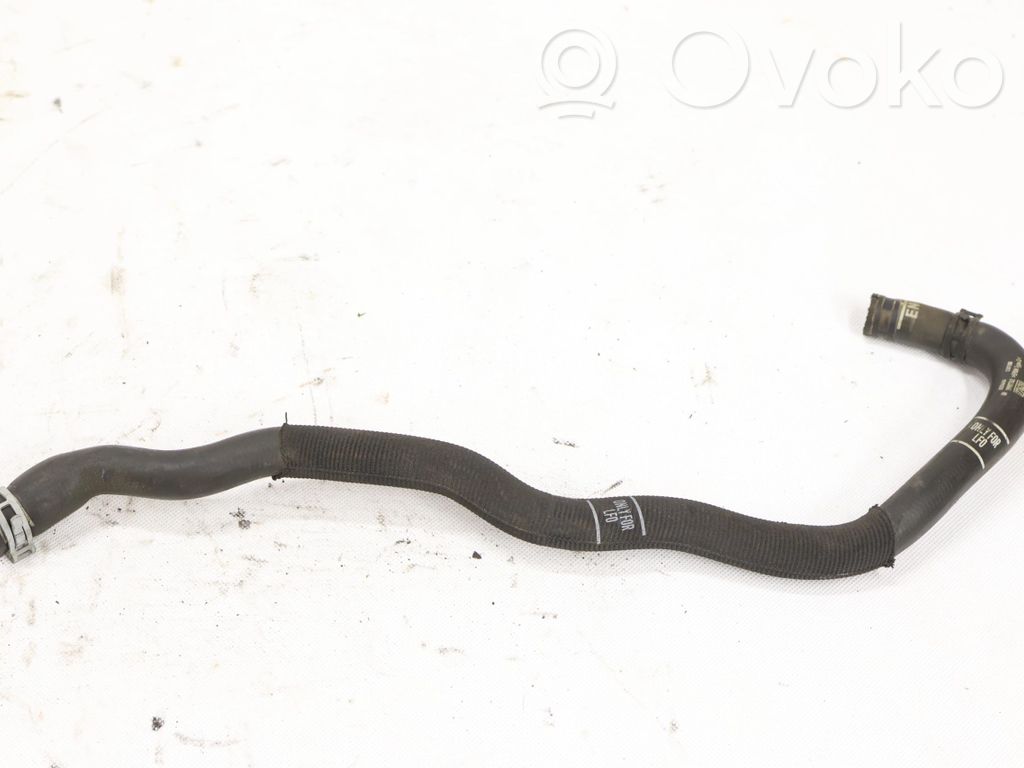 Engine coolant pipe/hose   39097762