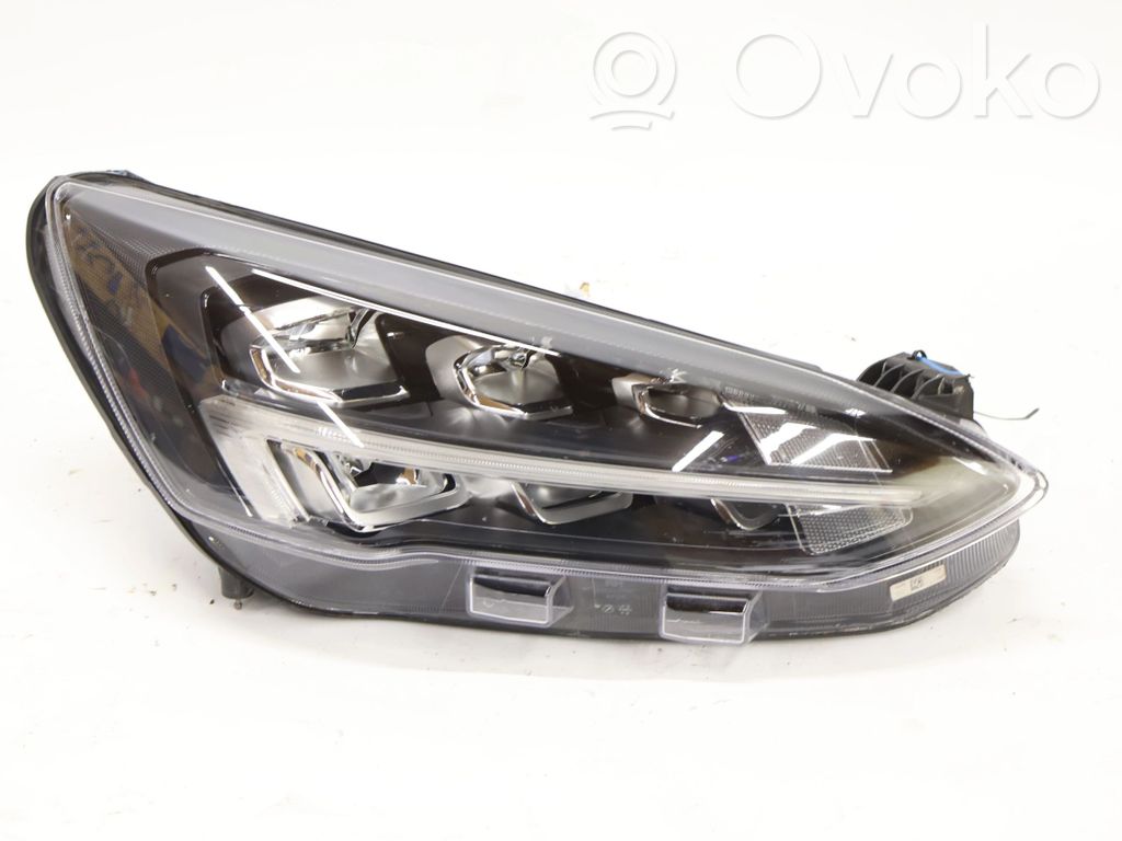 Ford Focus Headlight/headlamp 