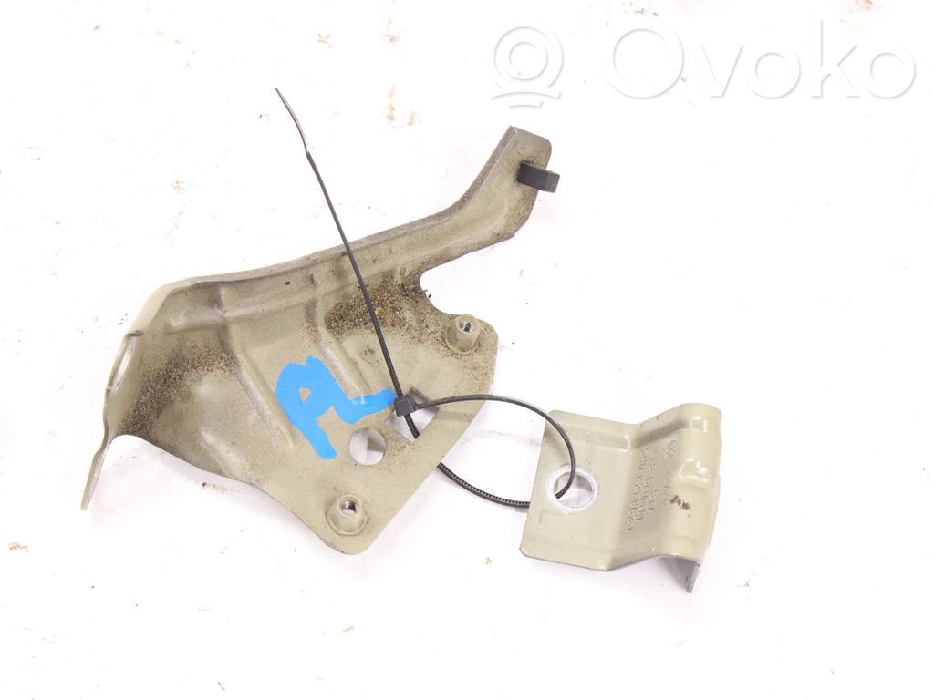 Volkswagen Golf VIII Bridă fixare aripă față 