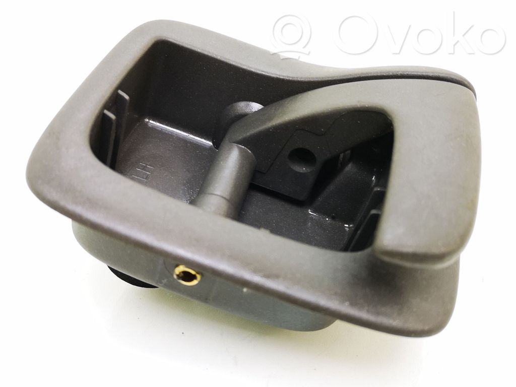 Volvo V70 Engine bonnet (hood) release handle 