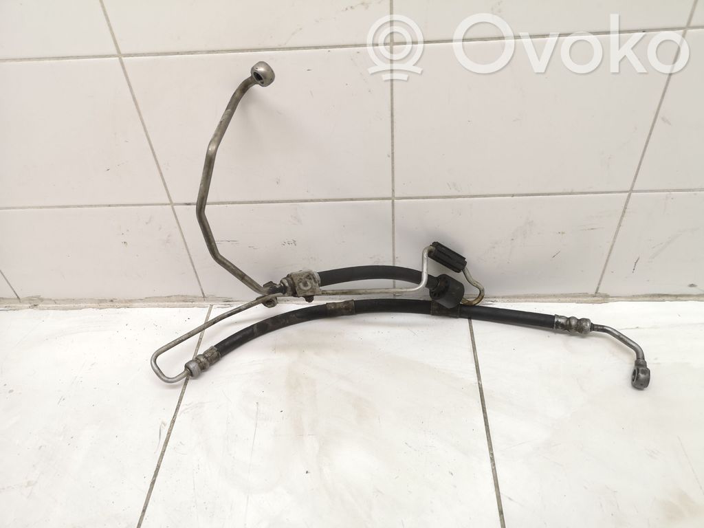 BMW 5 E60 E61 Ohjaustehostimen letkusto 