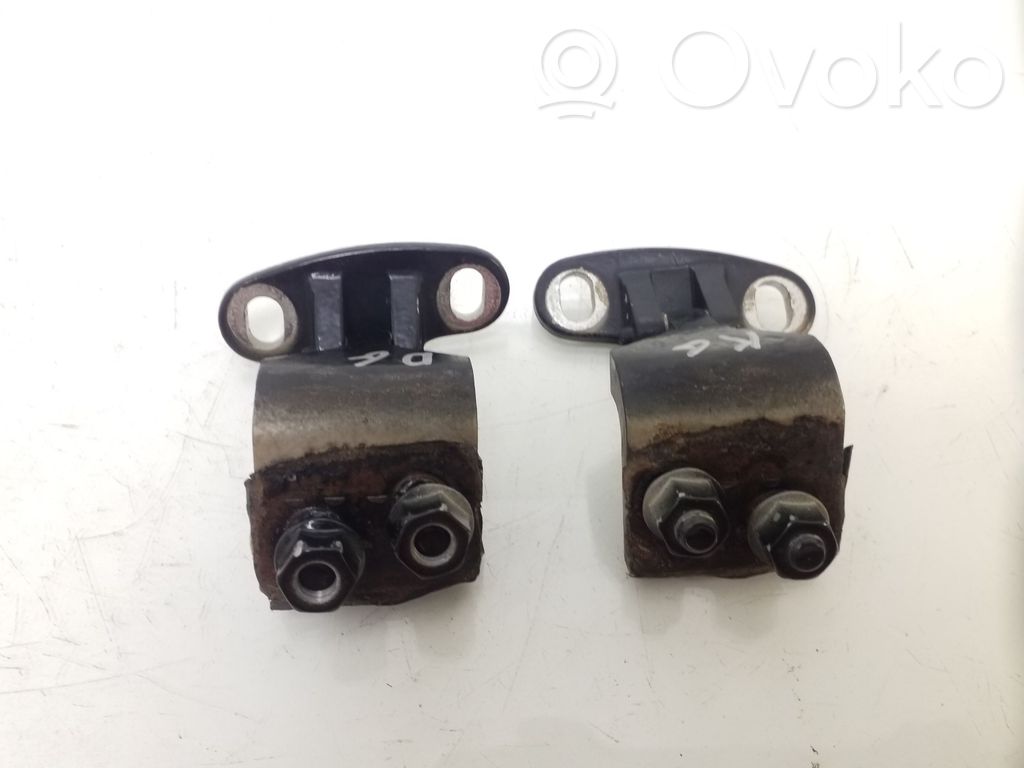 Ford Galaxy Tailgate/trunk/boot hinge 