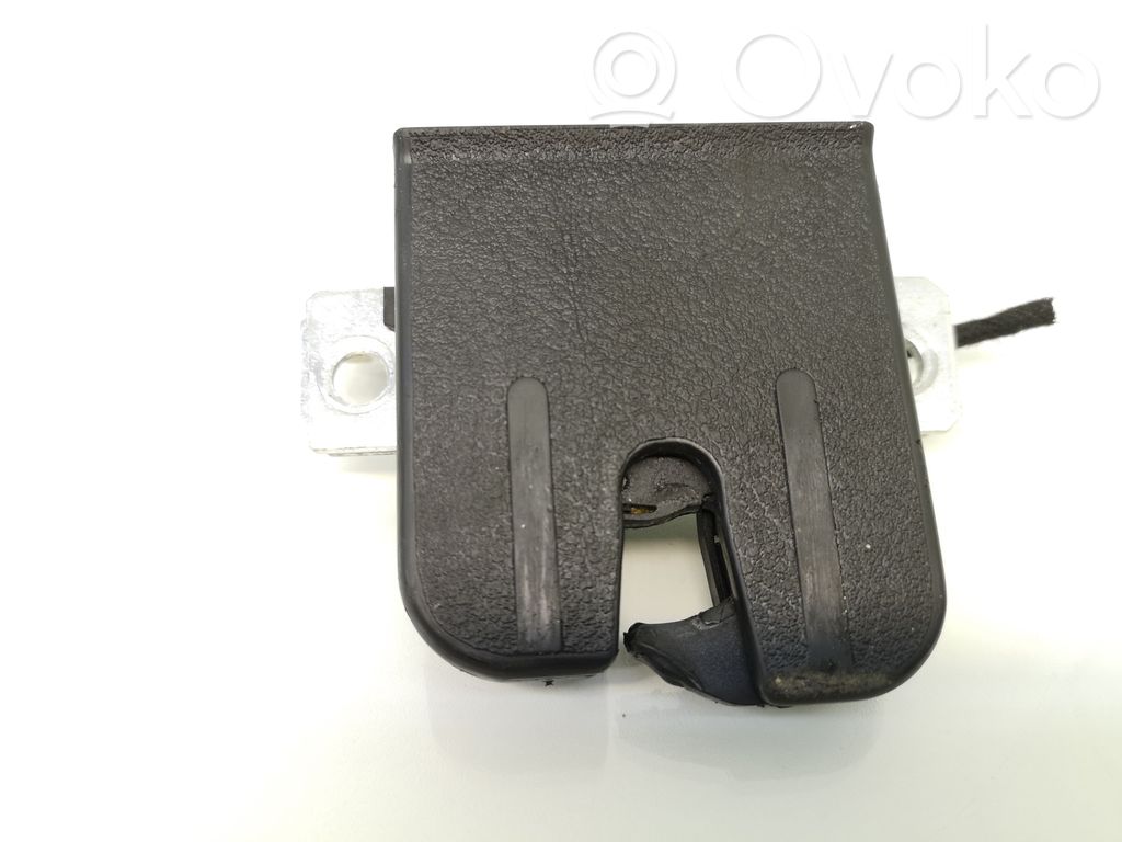 Volkswagen Polo IV 9N3 Zamek klapy tylnej / bagażnika 