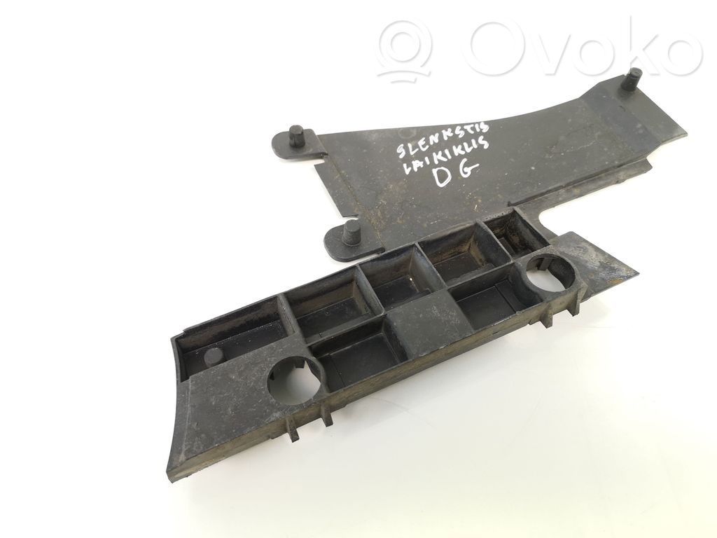 BMW 1 E81 E87 Center/middle under tray cover 