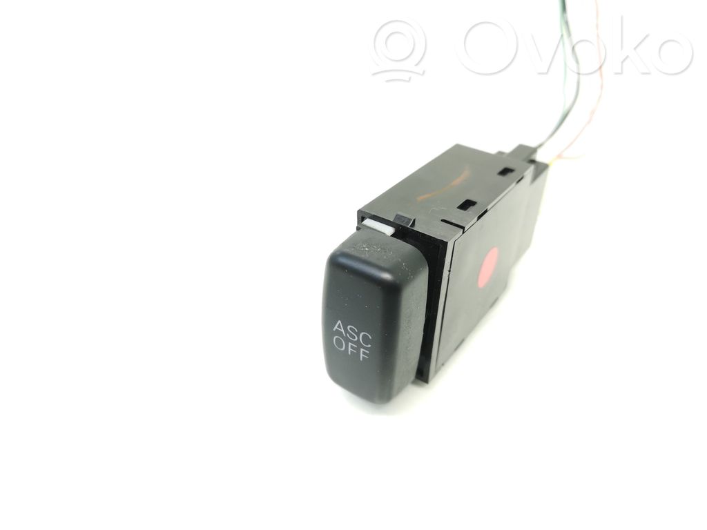 ESP (stability program) switch   7H24