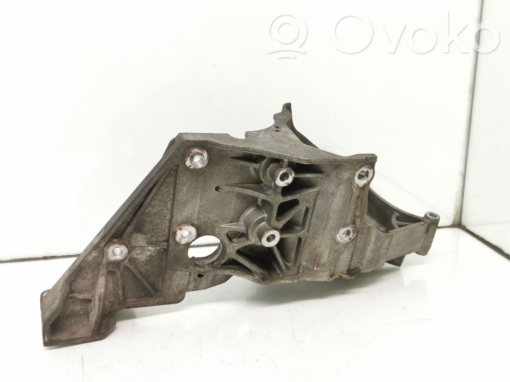 Chrysler Voyager Fuel pump bracket 