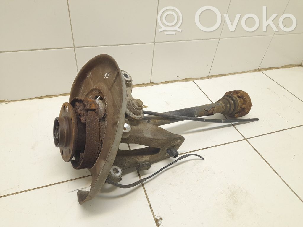 BMW 5 E60 E61 Rear wheel hub spindle/knuckle 