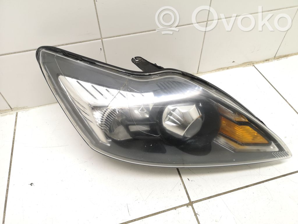 Ford Focus Headlight/headlamp 