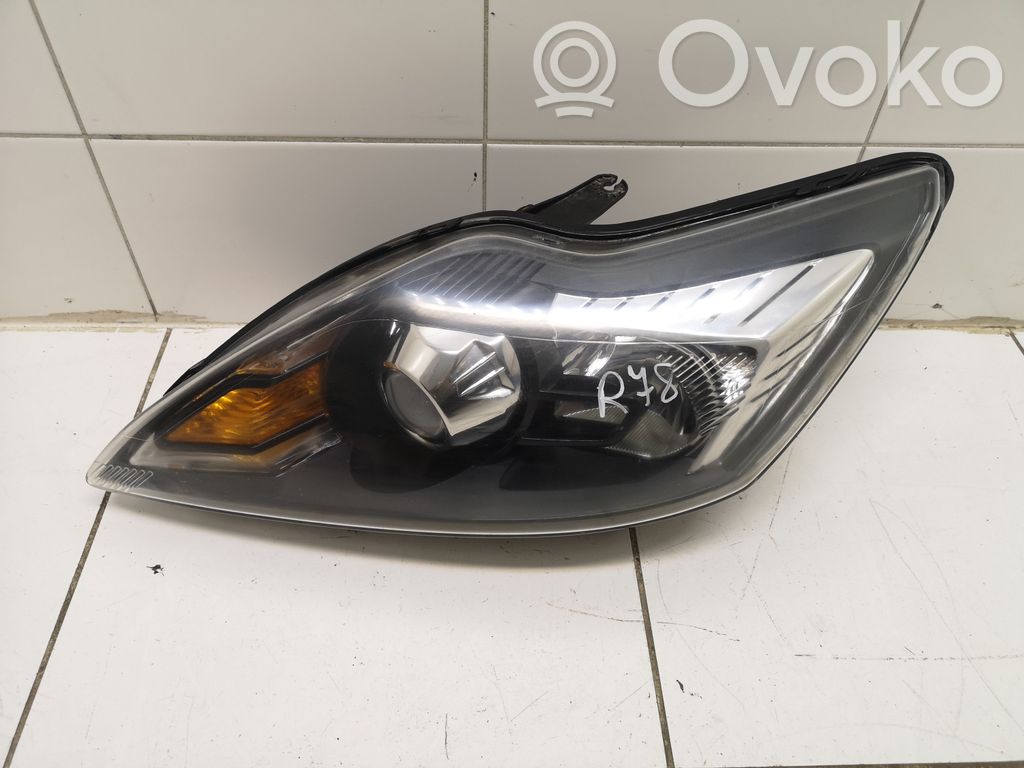 Ford Focus Headlight/headlamp 