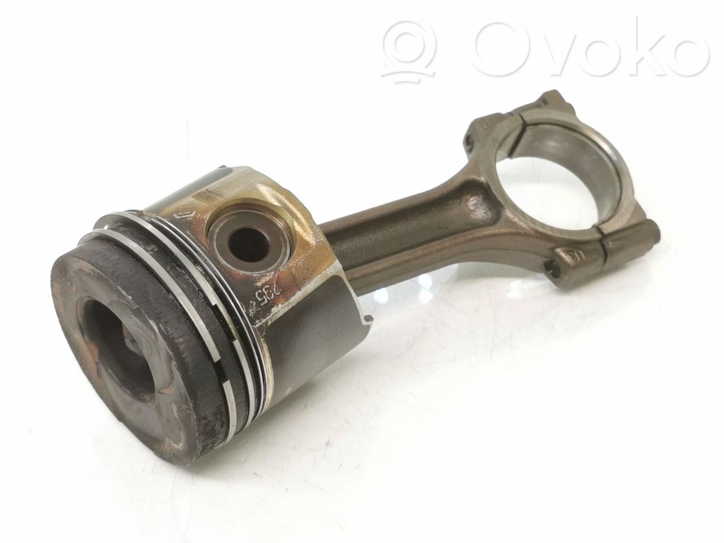 Renault Trafic II (X83) Piston with connecting rod 