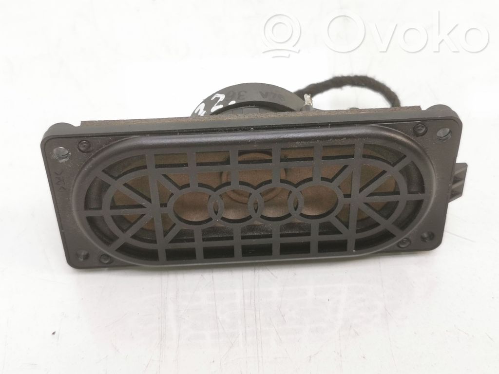 Audi A3 S3 8P Panel speaker 