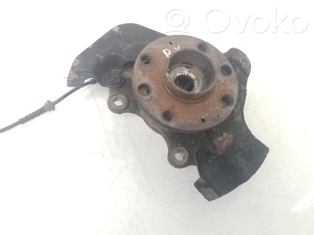 Opel Corsa D Priekinis kelmas 